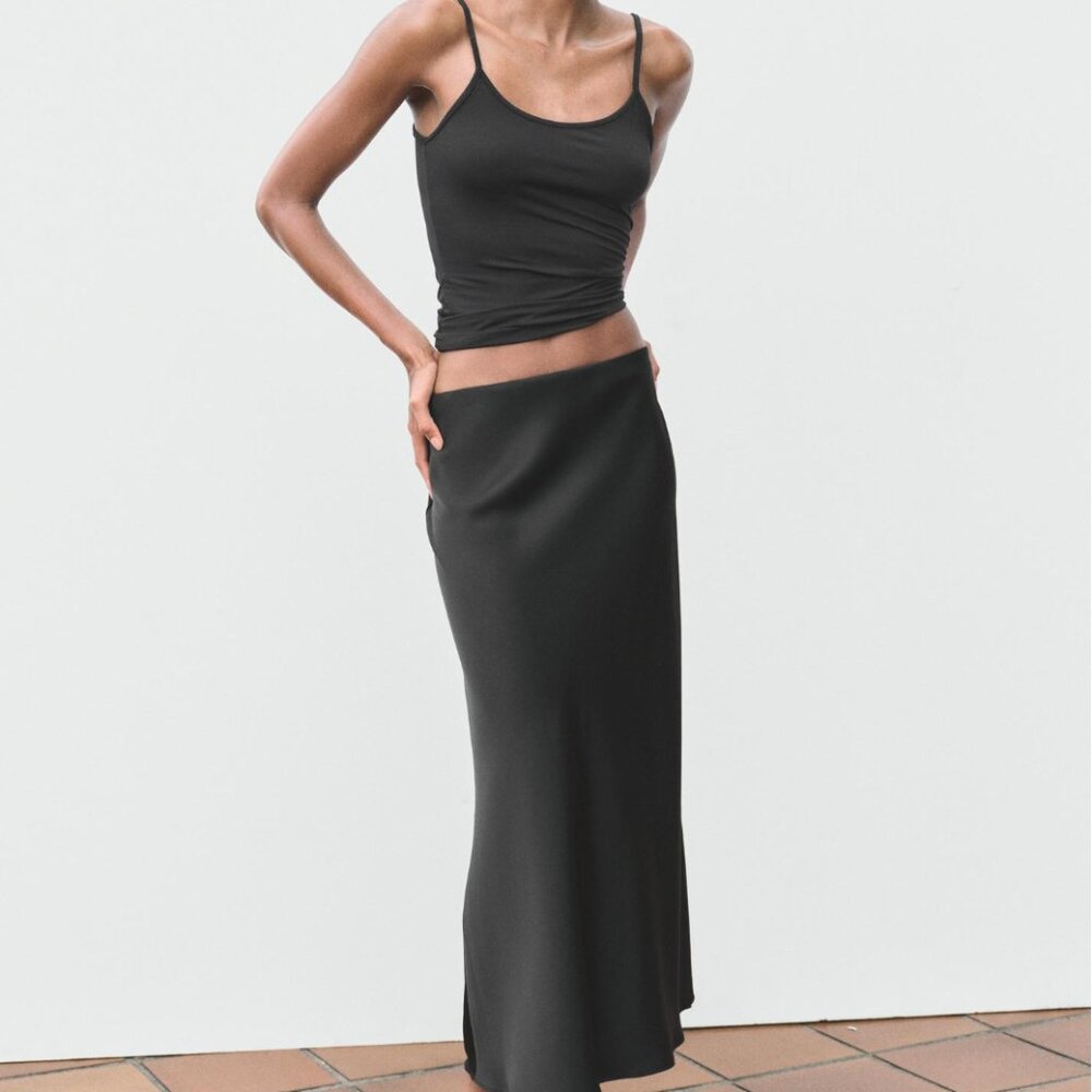 Zara Satin Black Midi Skirt